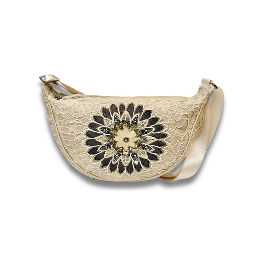 MAITRI - WHITE