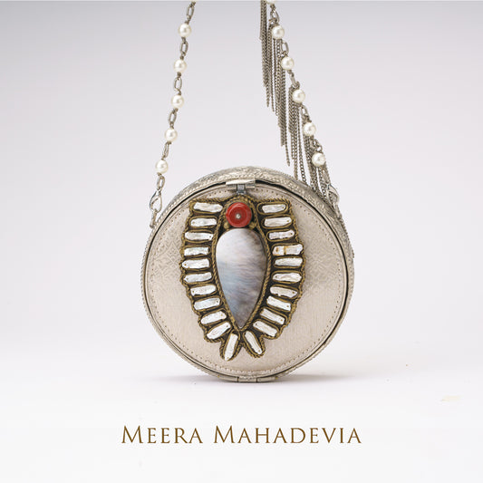 MANDIRA MANDALA